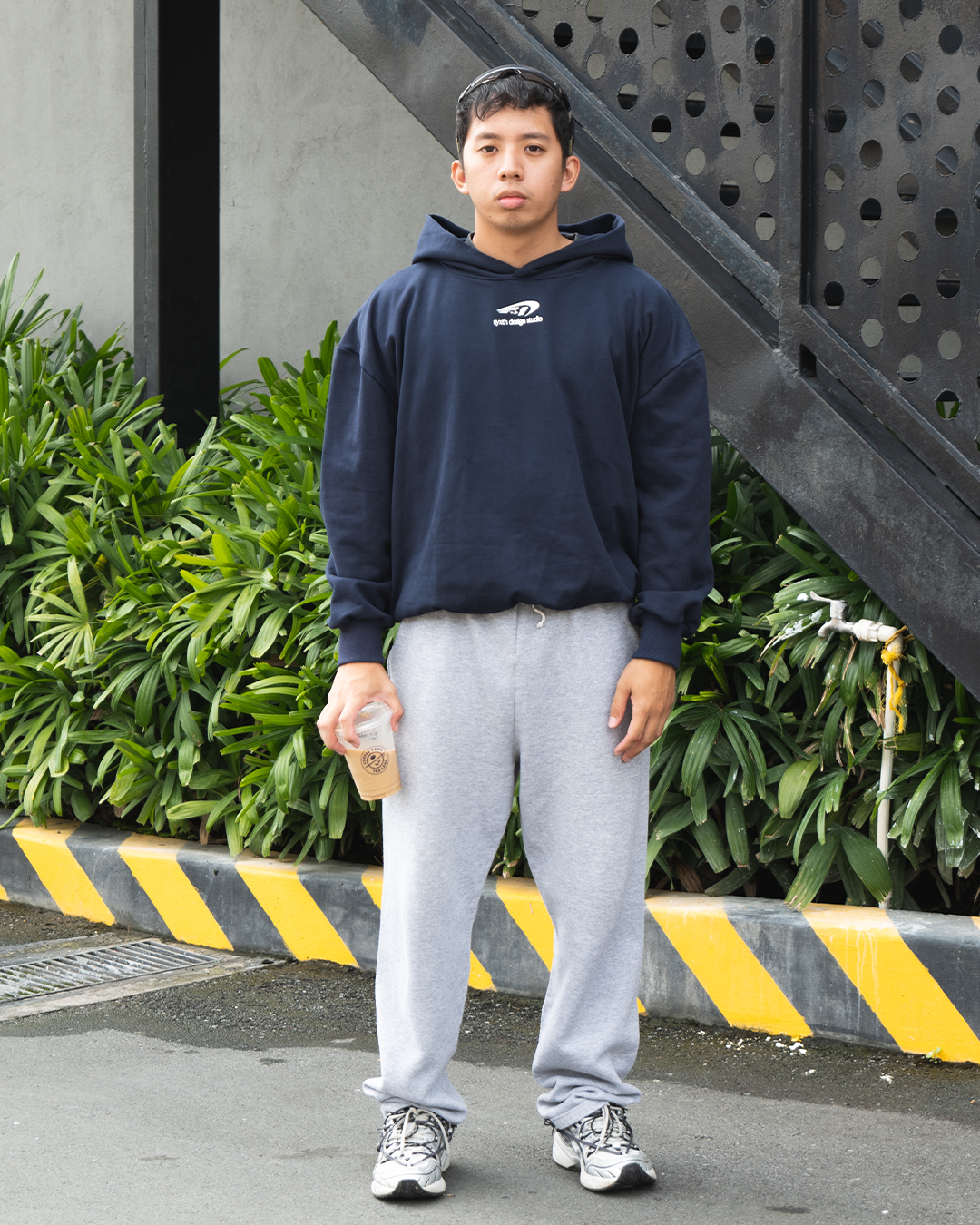 ARROW HOODIE