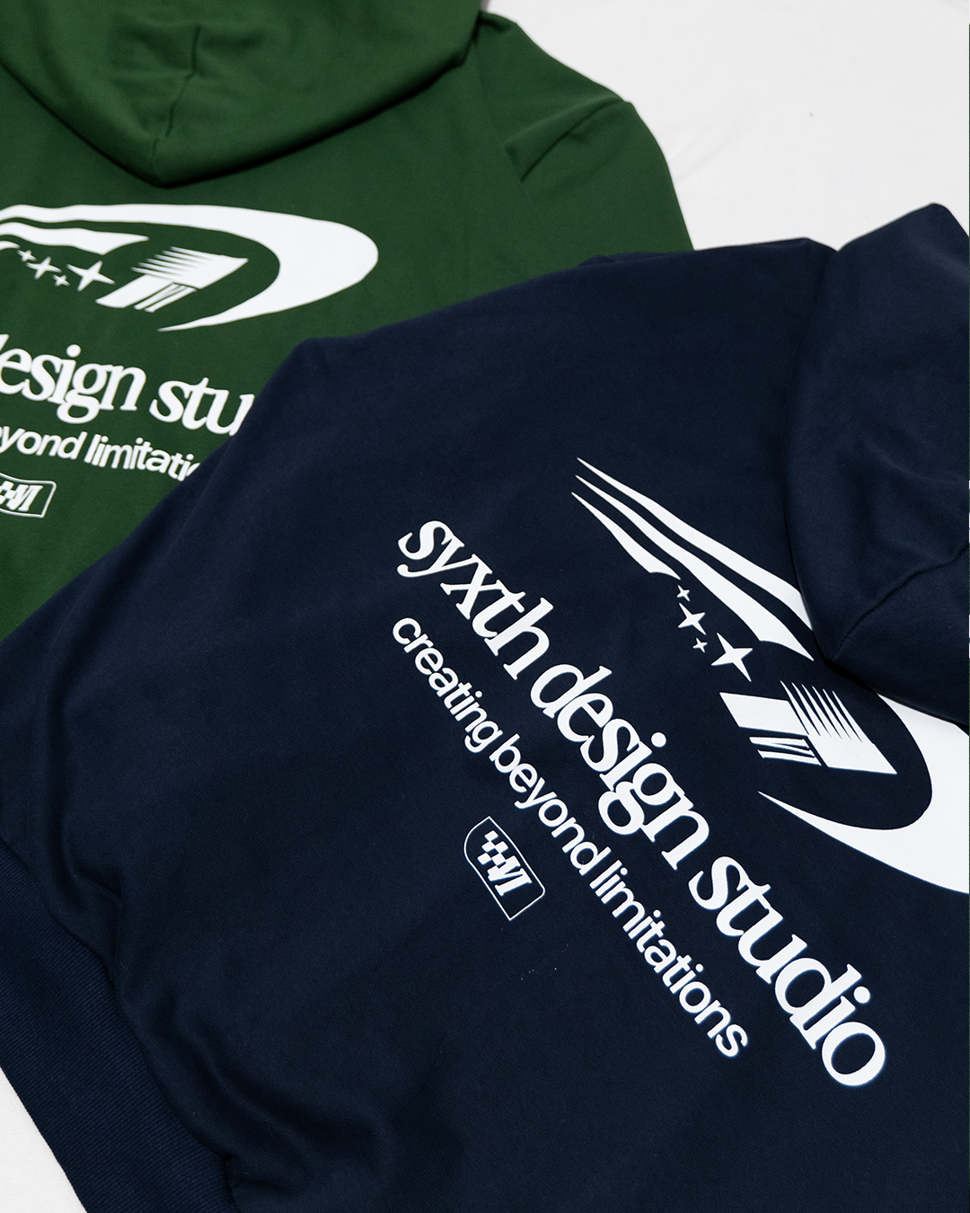 ARROW HOODIE